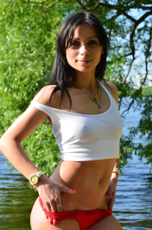 Агата, 22 года, 1 размер груди